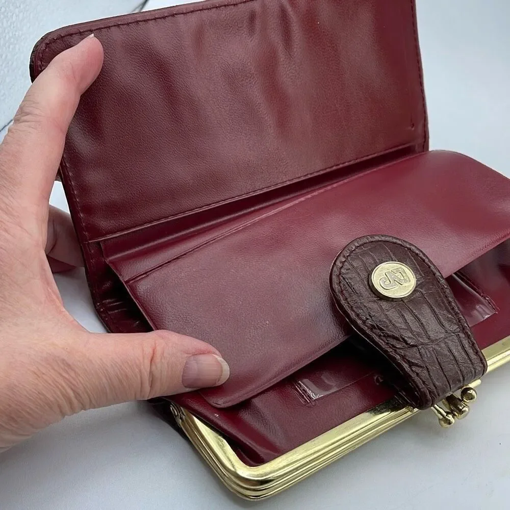 Vintage CVP croc embossed leather wallet .